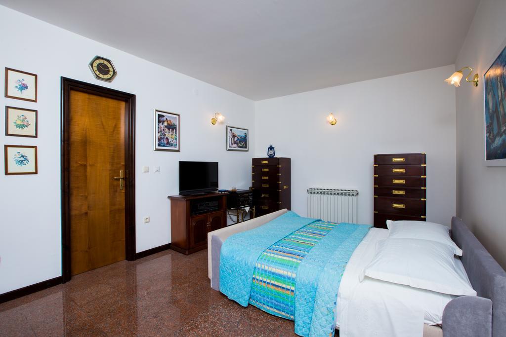 Apartment Dolores Opatija Exteriör bild